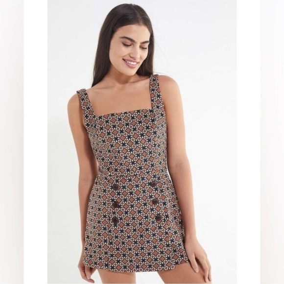 BDG Urban Outfitters UO Daley Corduroy Skort Romper M NWOT - Picture 3 of 5